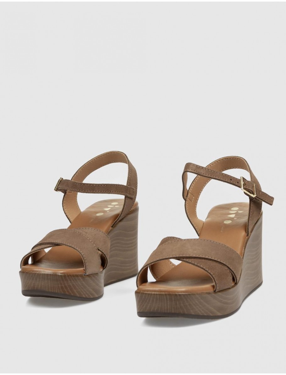 SANDALIA OBVIO SHOES LILIA MARRoN