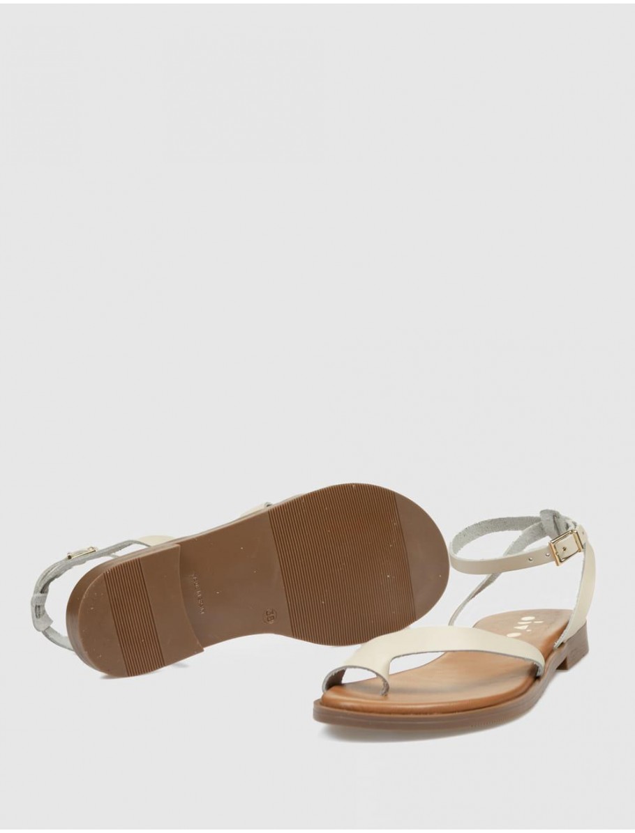 SANDALIA DE DEDO OBVIO SHOES PURA HIELO