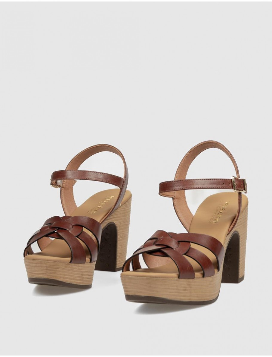 SANDALIA WEEKEND 16331 MARRoN