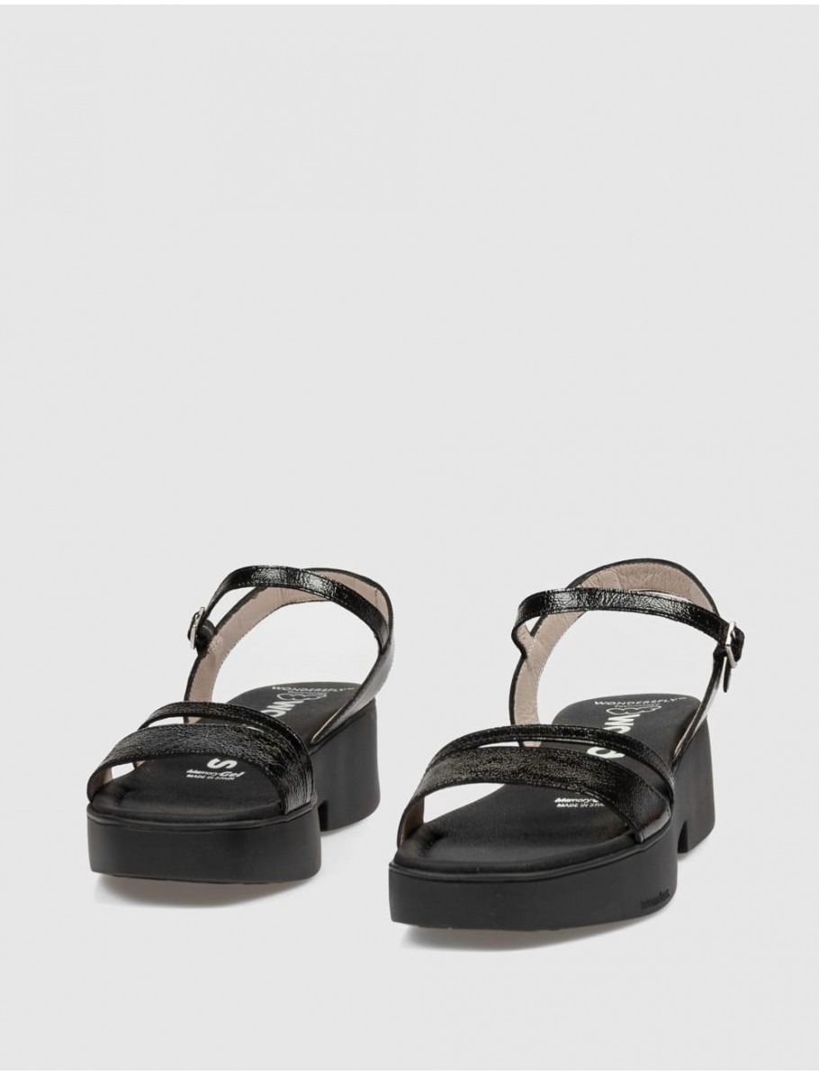 SANDALIA WONDERS B 1001 NEGRO