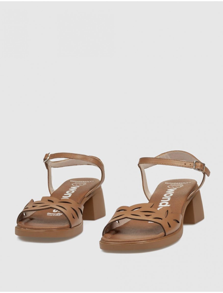 SANDALIA WONDERS D 2301 CUERO