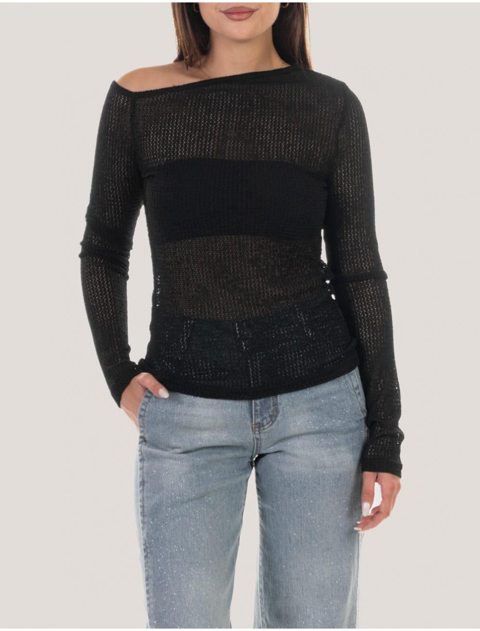 CAMISETA OBVIO ALTHEA NEGRO
