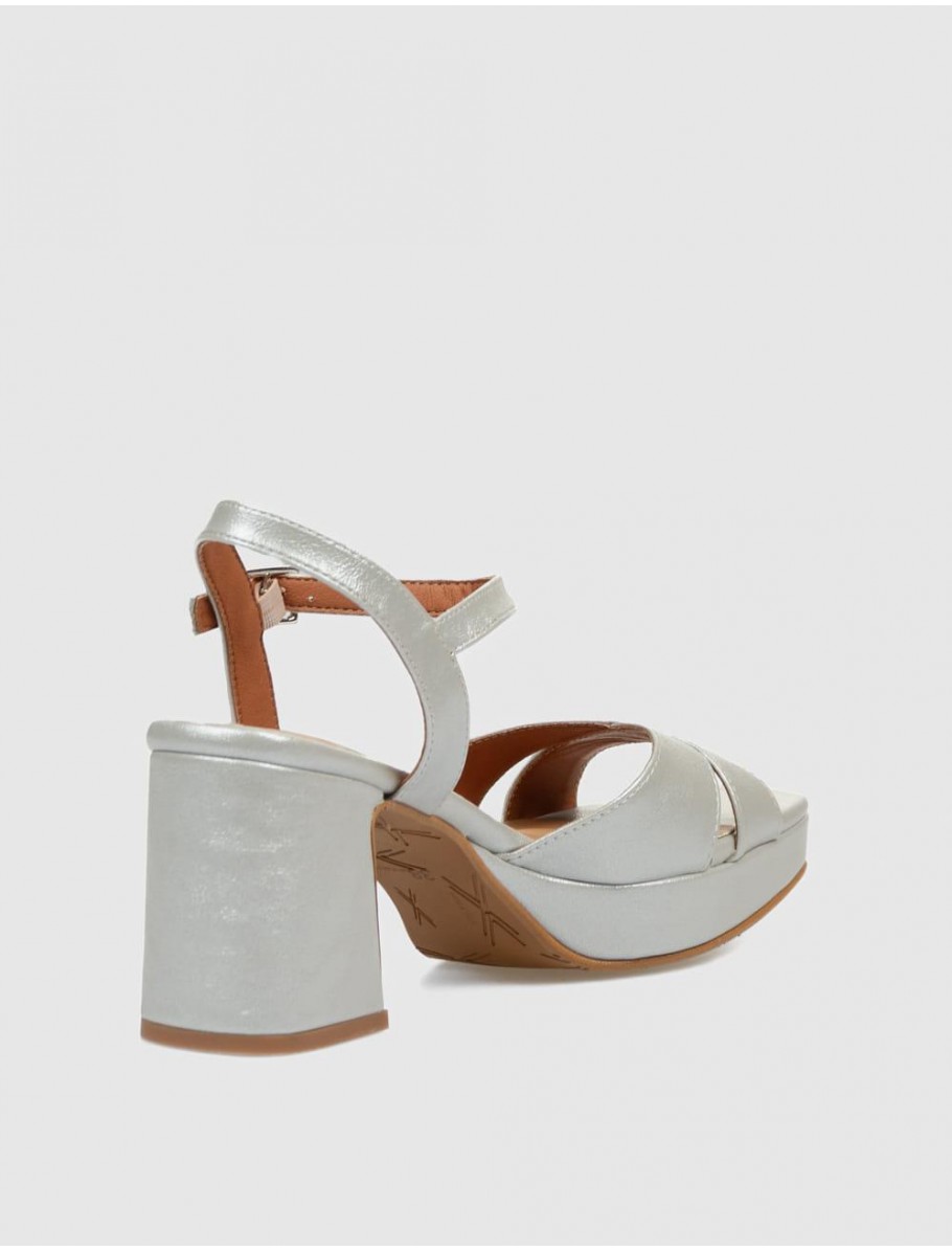 SANDALIA OBVIO SHOES DANAE PLATA