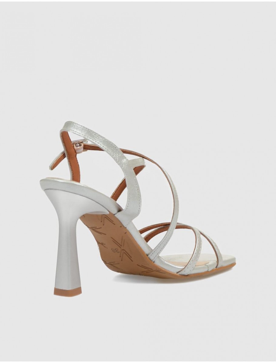 SANDALIA OBVIO SHOES EBLA PLATA