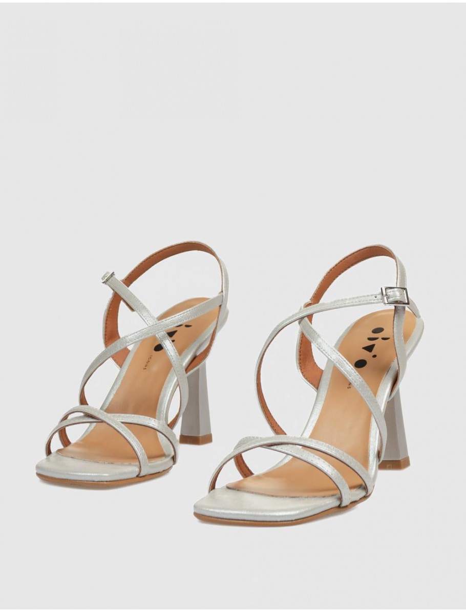 SANDALIA OBVIO SHOES EBLA PLATA