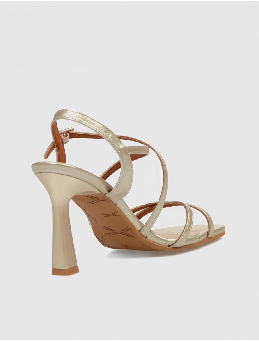 SANDALIA OBVIO SHOES EBLA PLATINO
