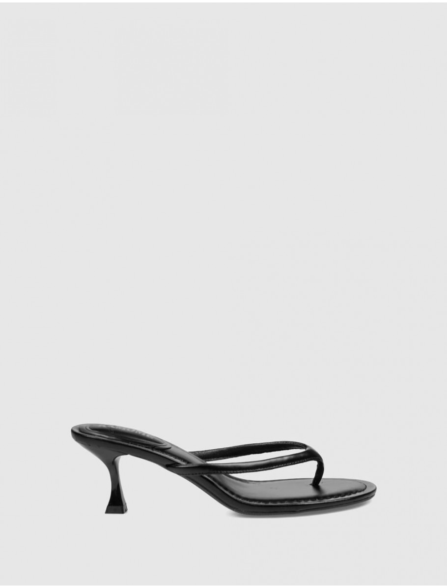SANDALIA DE DEDO KAMOME TRENDS IBIAS NEGRO