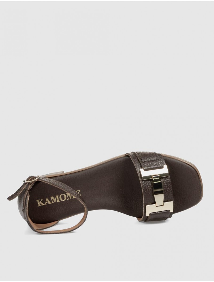 SANDALIA KAMOME ZAZU MARRoN
