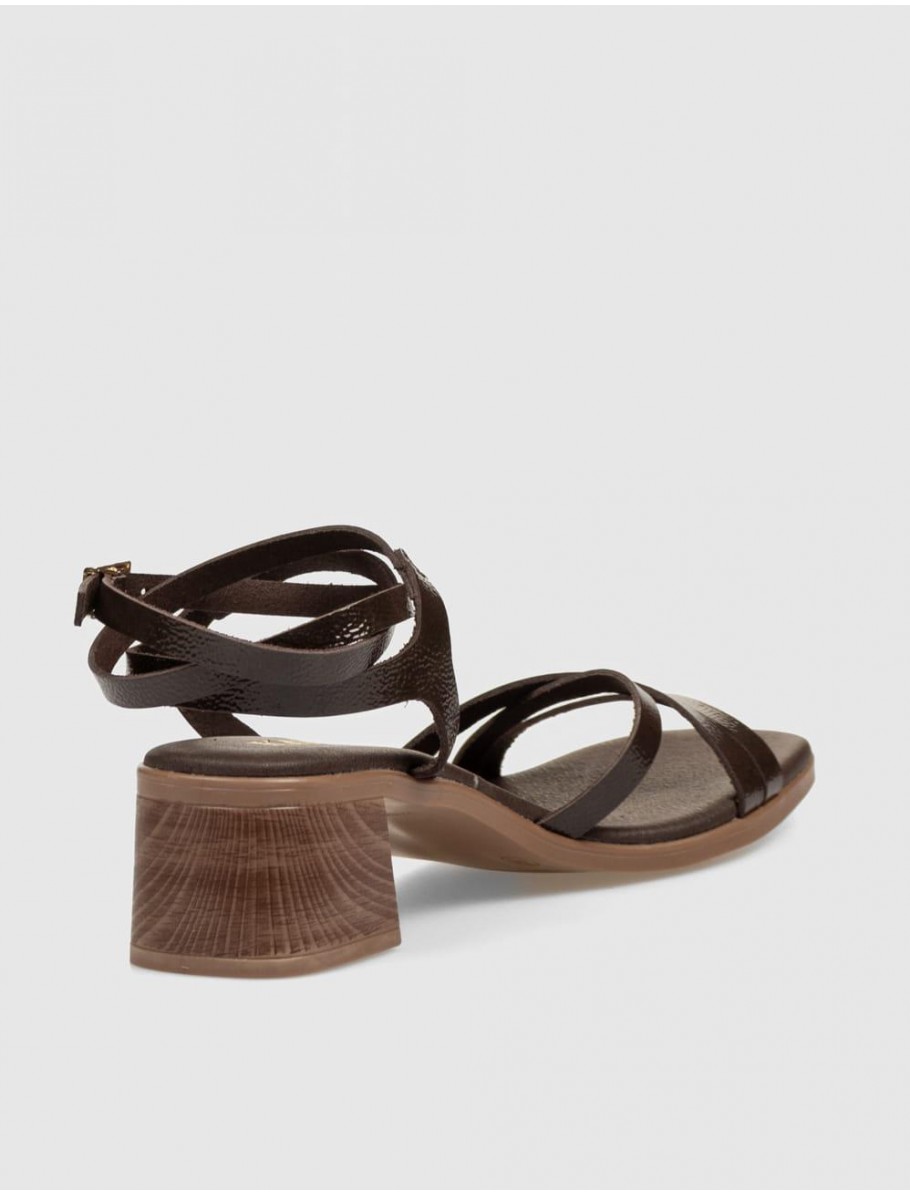 SANDALIA KAMOME TASYA MARRoN