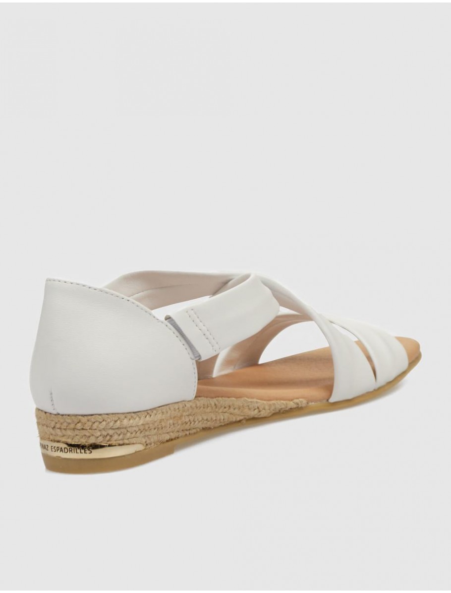317 KELA