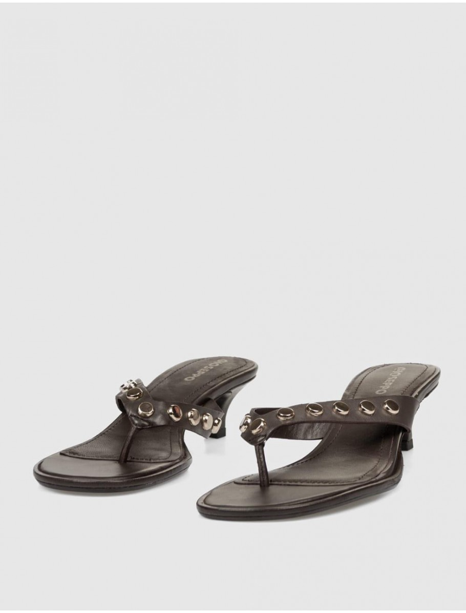 SANDALIA DE DEDO GIOSEPPO SOKOTO MARRoN OSCURO
