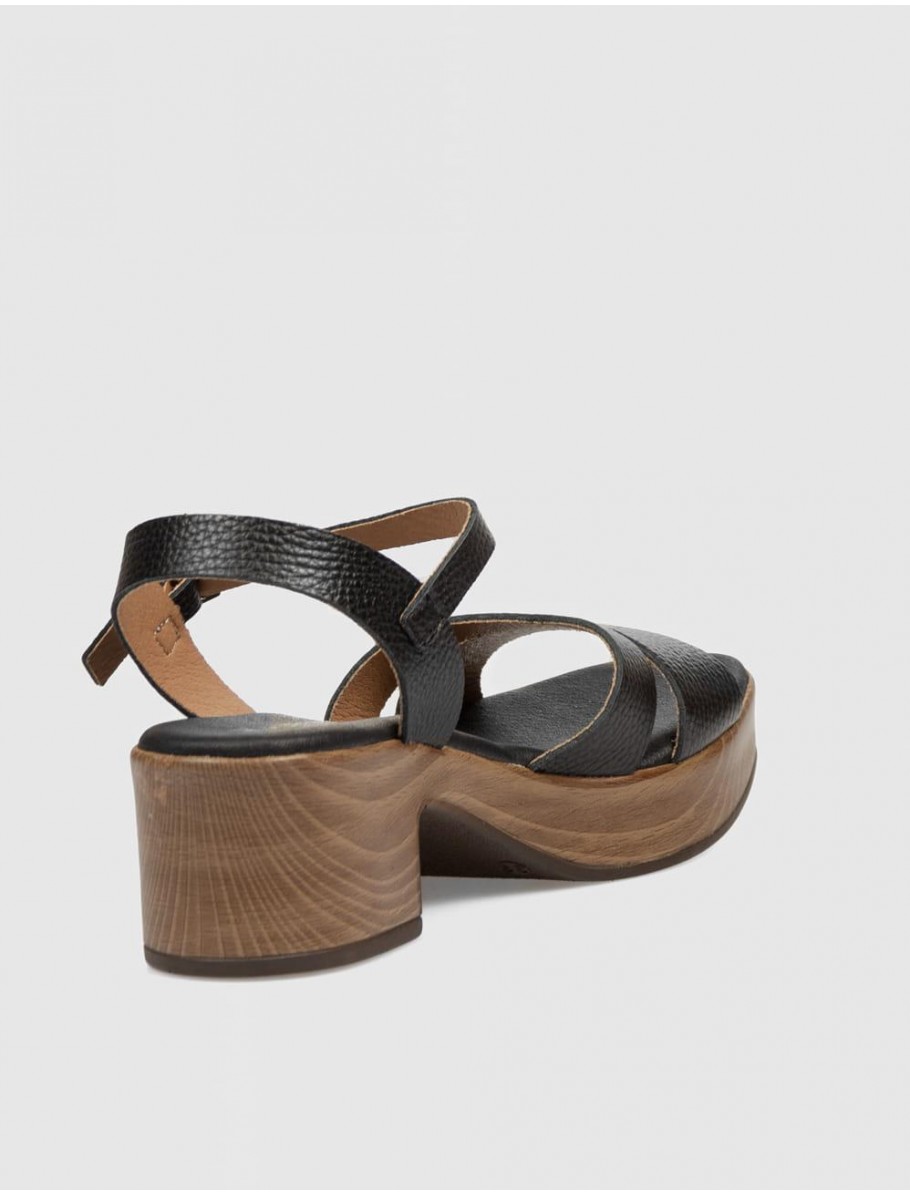 SANDALIA KAMOME ZULA NEGRO