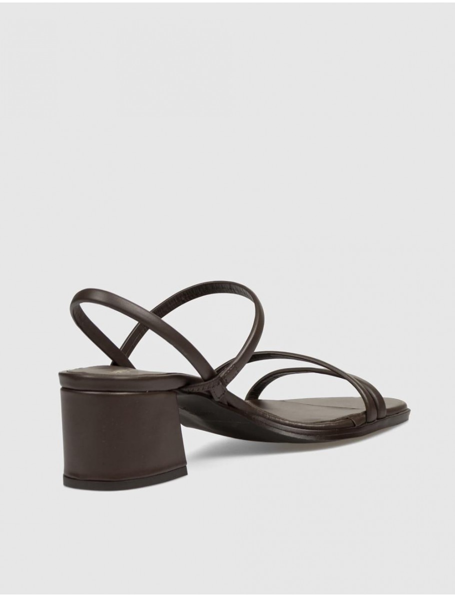SANDALIA BRYAN STEPWISE 2614 MARRoN
