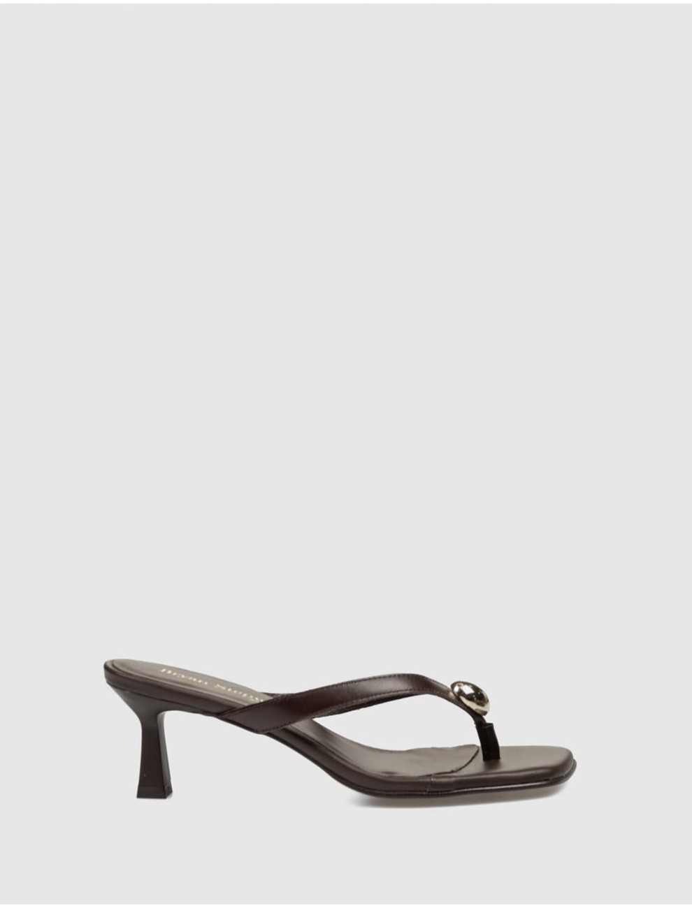 SANDALIA DE DEDO BRYAN 6614 MARRoN