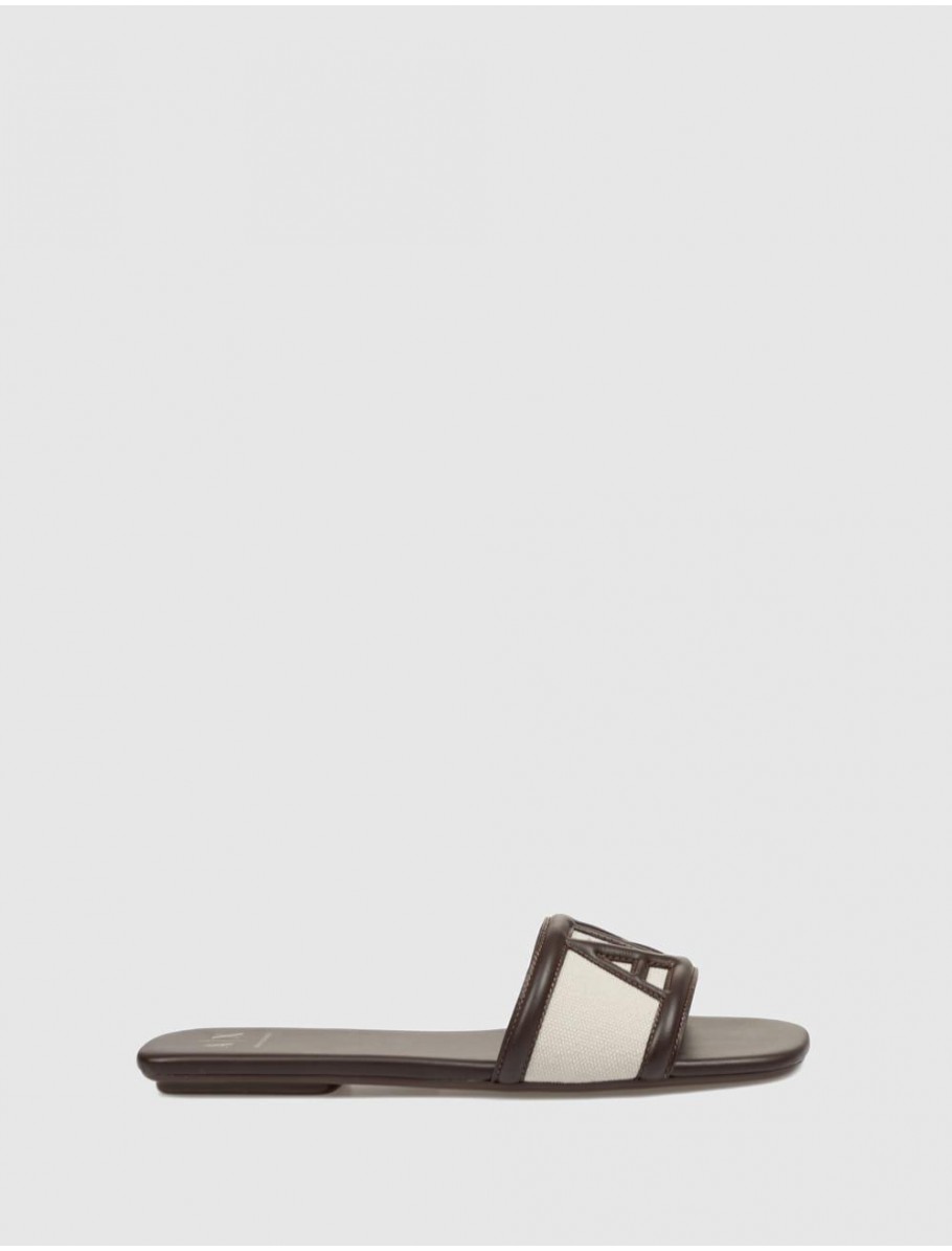SANDALIA ARMANI EXCHANGE XW002568 MARRoN