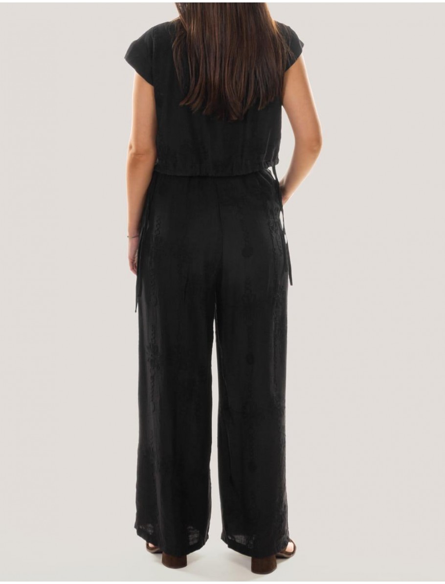 CONJUNTO OBVIO KIEL NEGRO