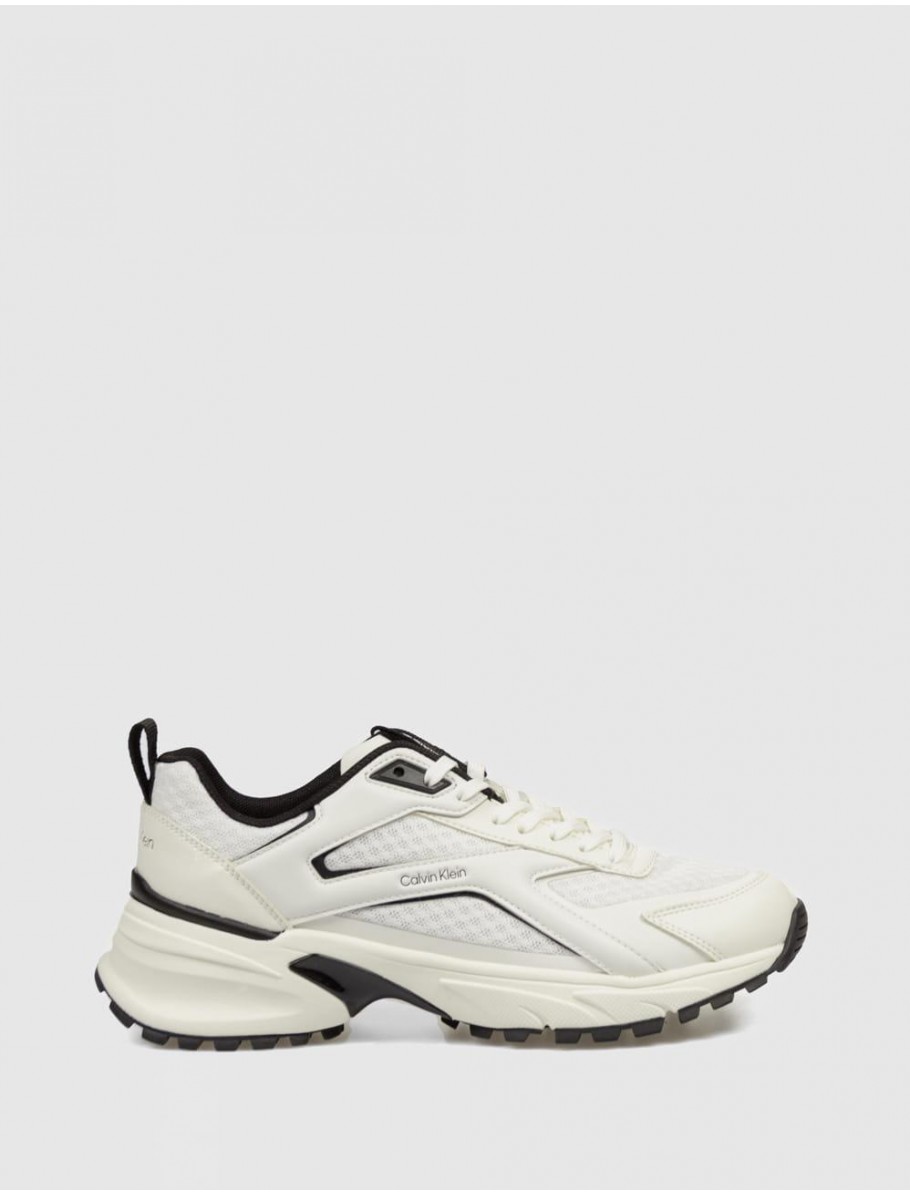 ZAPATILLA CALVIN KLEIN HIKE RUN CKSTRIPE MESH BLANCO