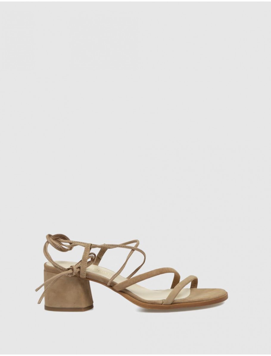 SANDALIA BRYAN STEPWISE 2605 GRECIA CaMEL