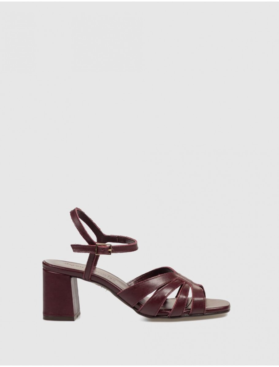 SANDALIA BRYAN STEPWISE 1028 BELLA BURDEOS