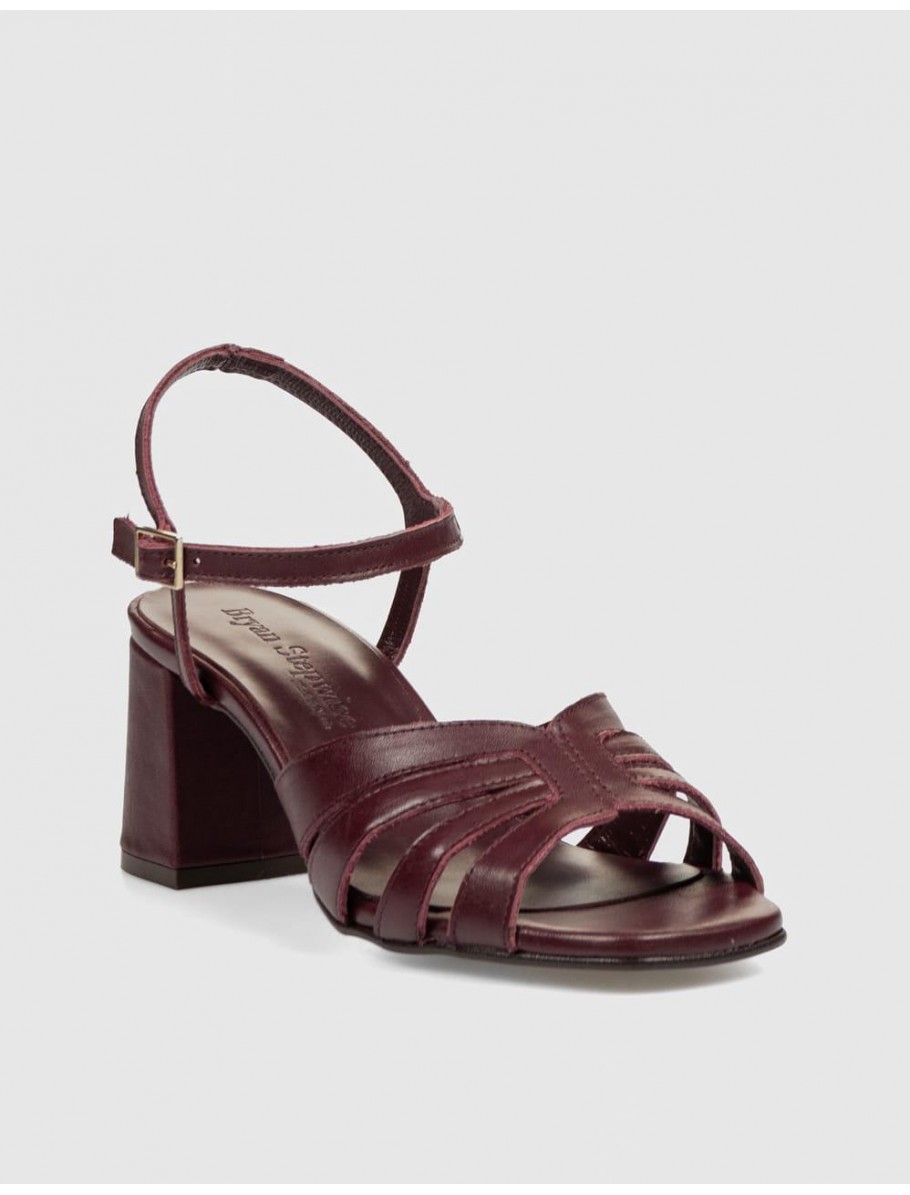 SANDALIA BRYAN STEPWISE 1028 BELLA BURDEOS