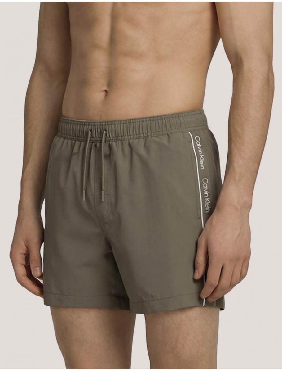BANADOR CALVIN KLEIN MEDIUM DRAWSTRING CORE VERDE