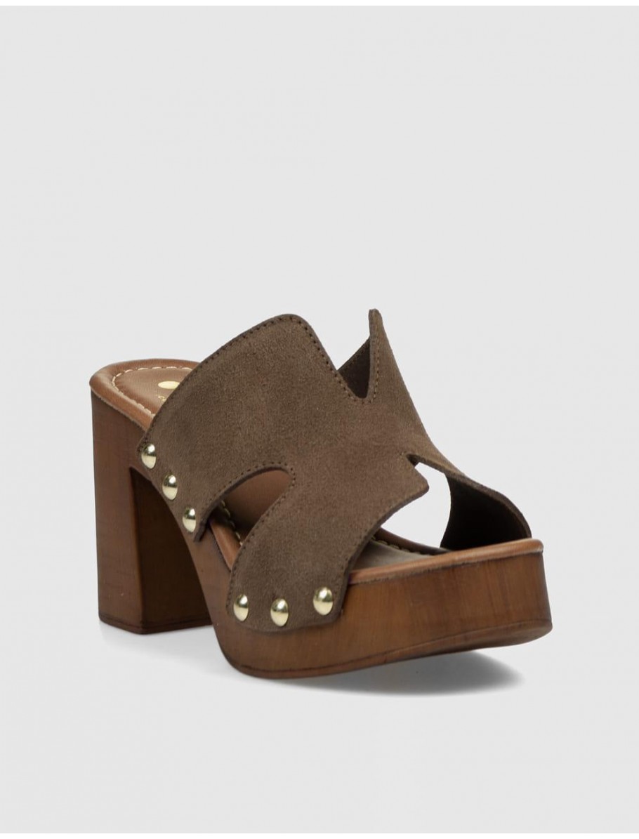 SANDALIA OBVIO SHOES PIPO MARRoN
