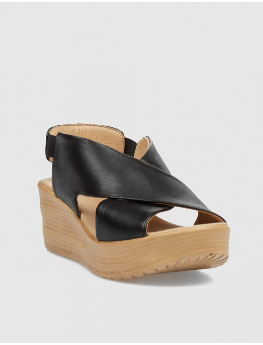 SANDALIA BUENO WL3402 NEGRO