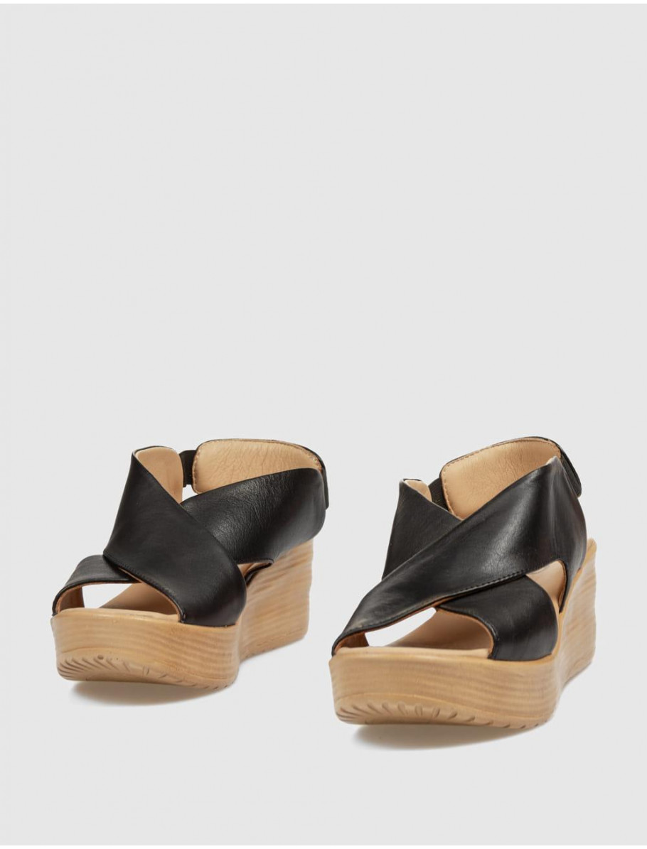 SANDALIA BUENO WL3402 NEGRO