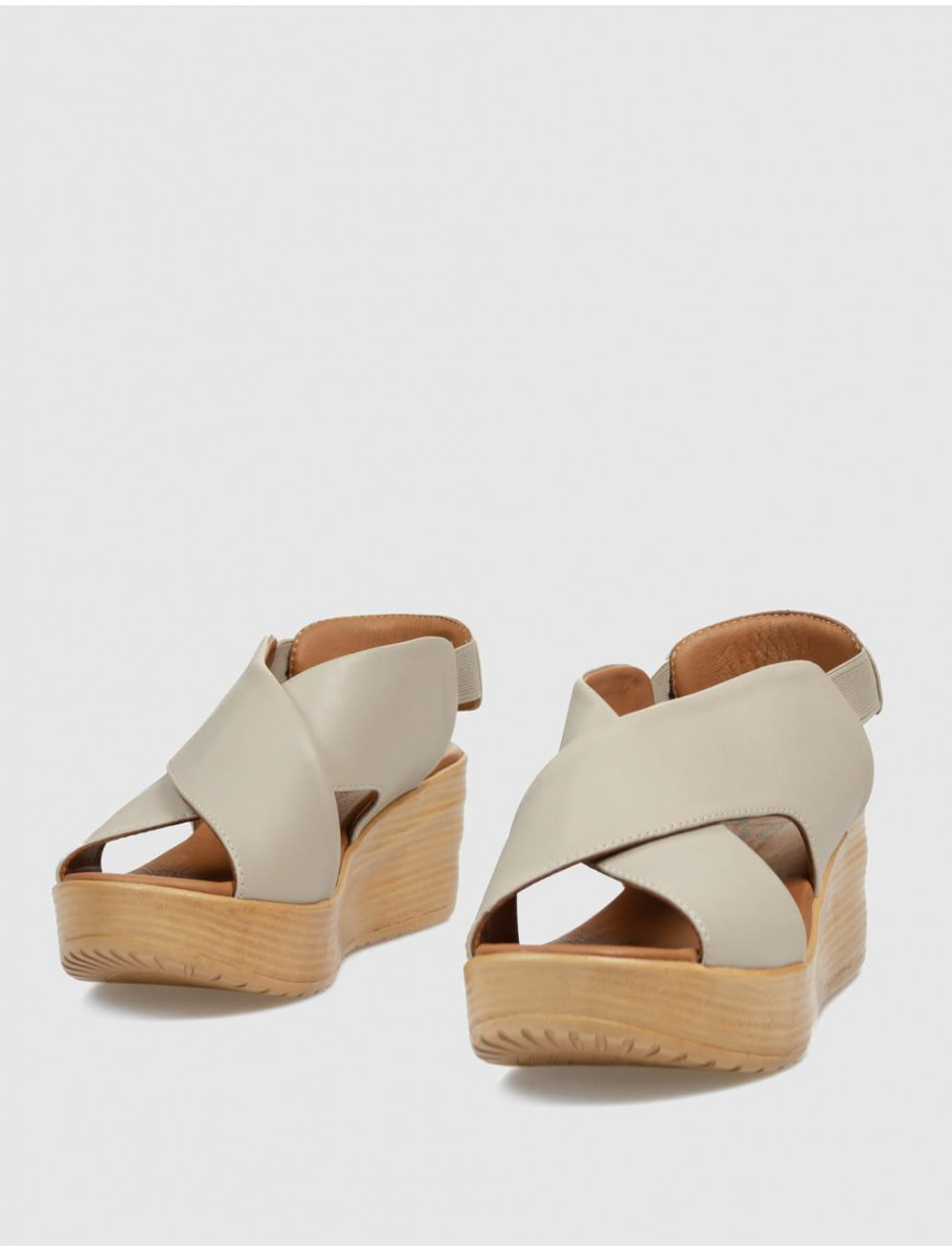 SANDALIA BUENO WL3402 GRIS