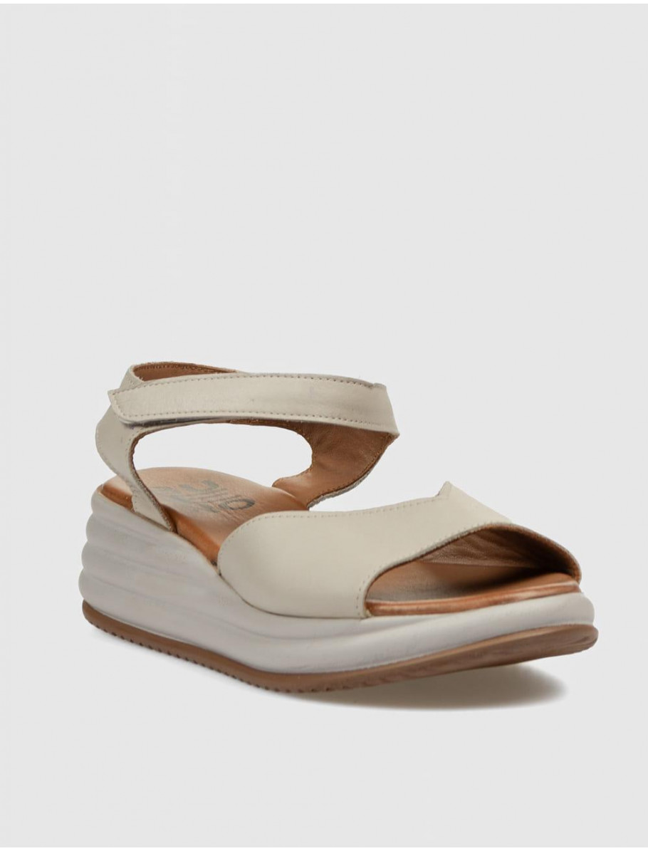 SANDALIA BUENO WG3301 GRIS