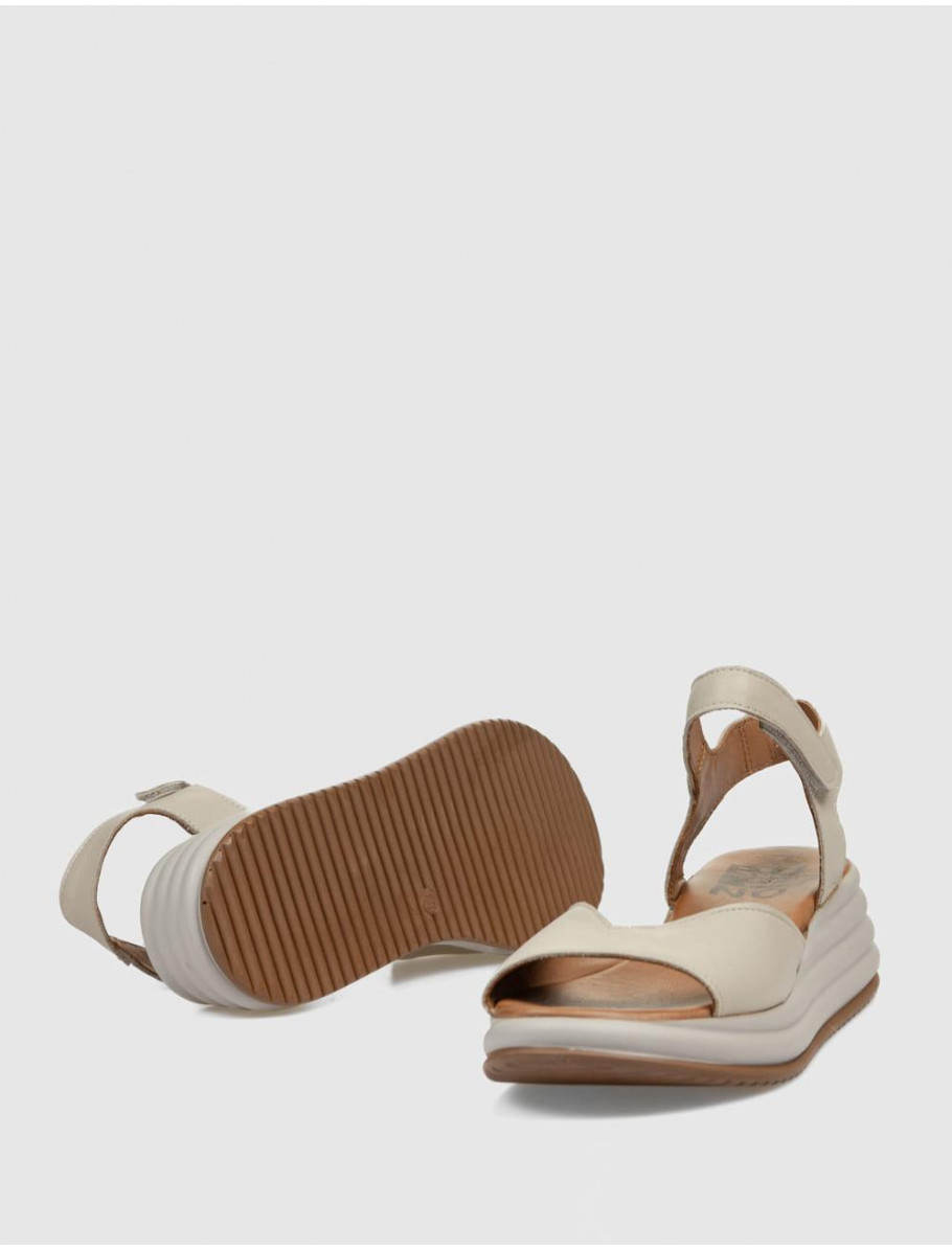 SANDALIA BUENO WG3301 GRIS