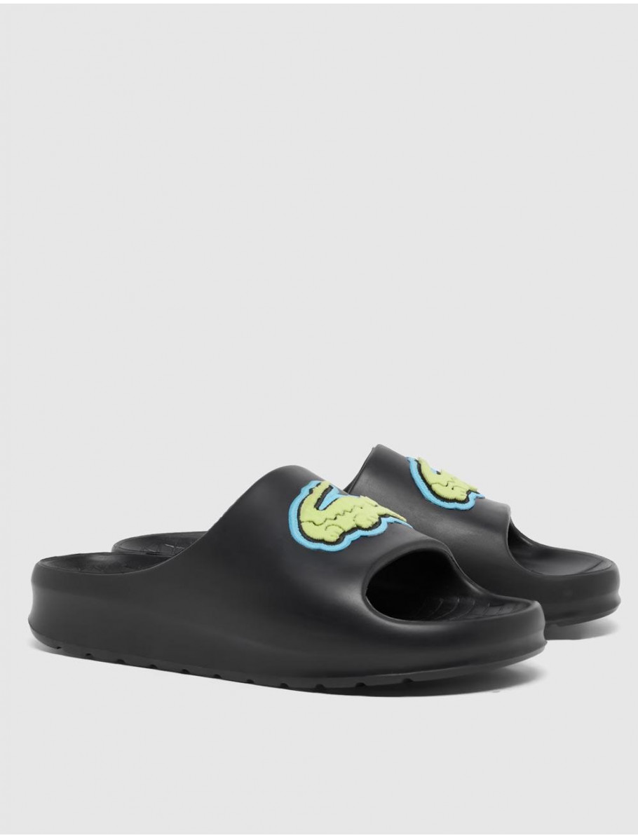 CHANCLA LACOSTE SERVE SLIDE 20 NEGRO