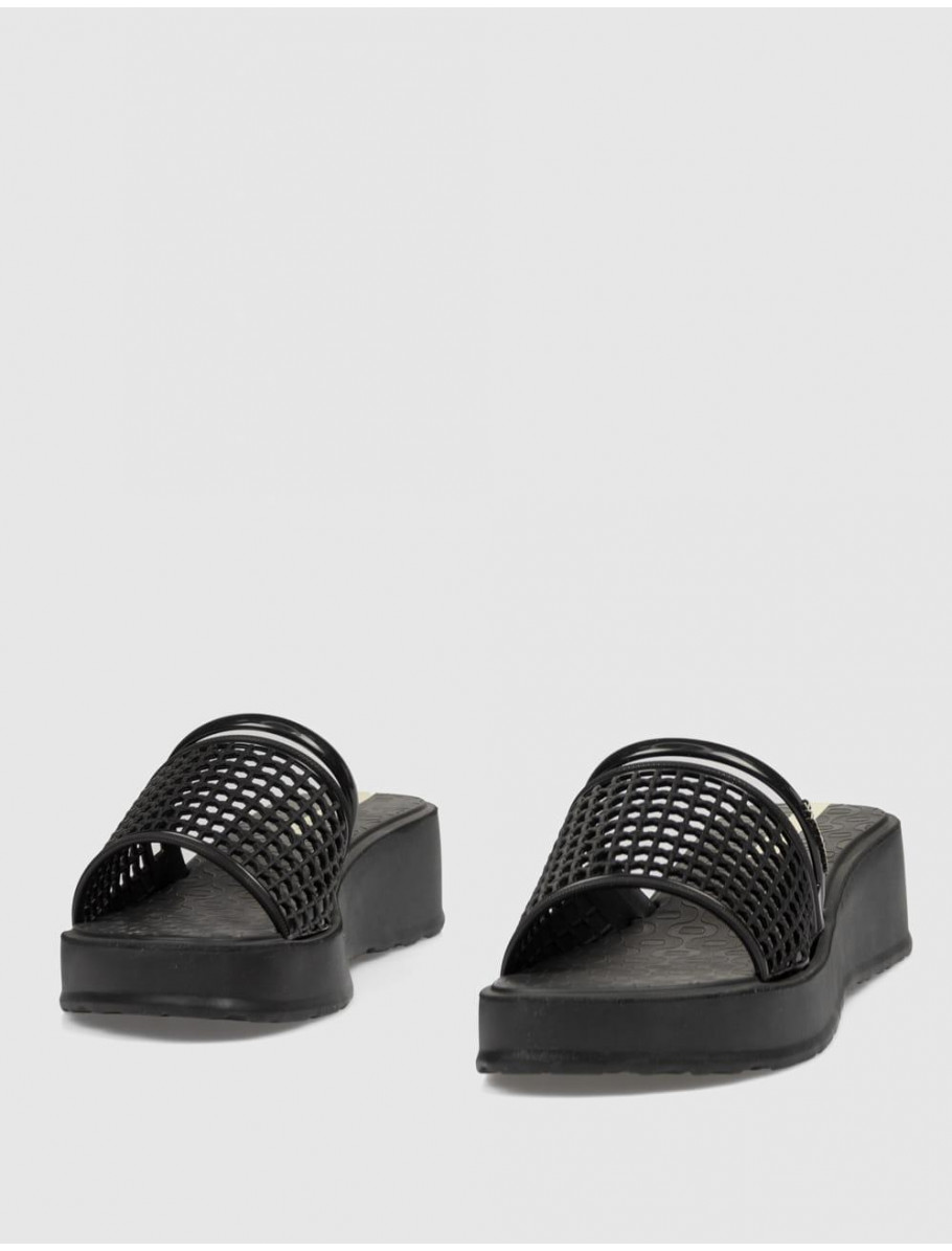 SANDALIA IPANEMA 83786 NEGRO