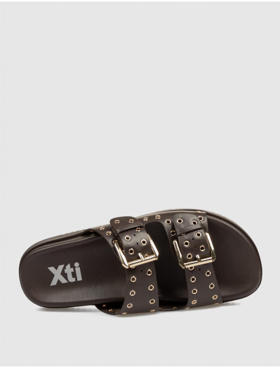 SANDALIA XTI 145083 MARRoN