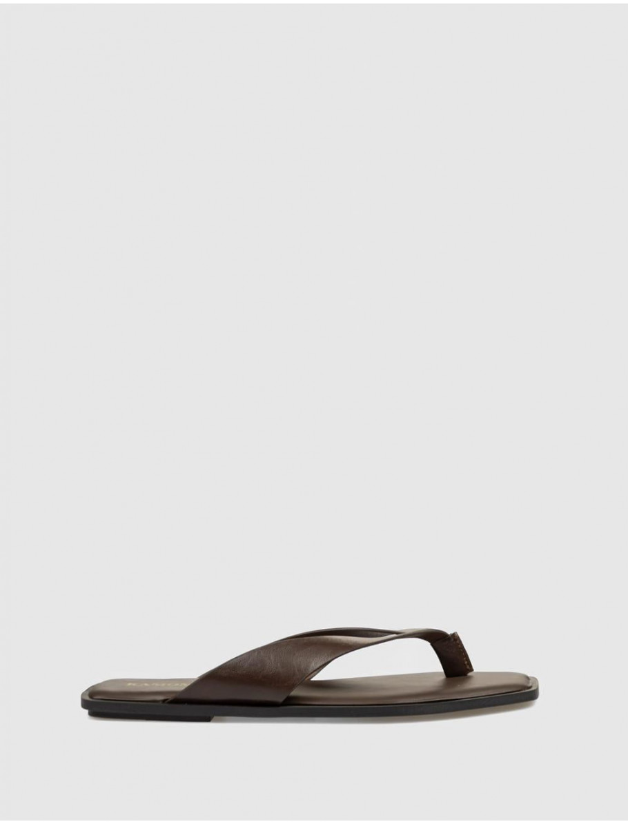 SANDALIA DE DEDO KAMOME TRENDS ROMAN MARRoN