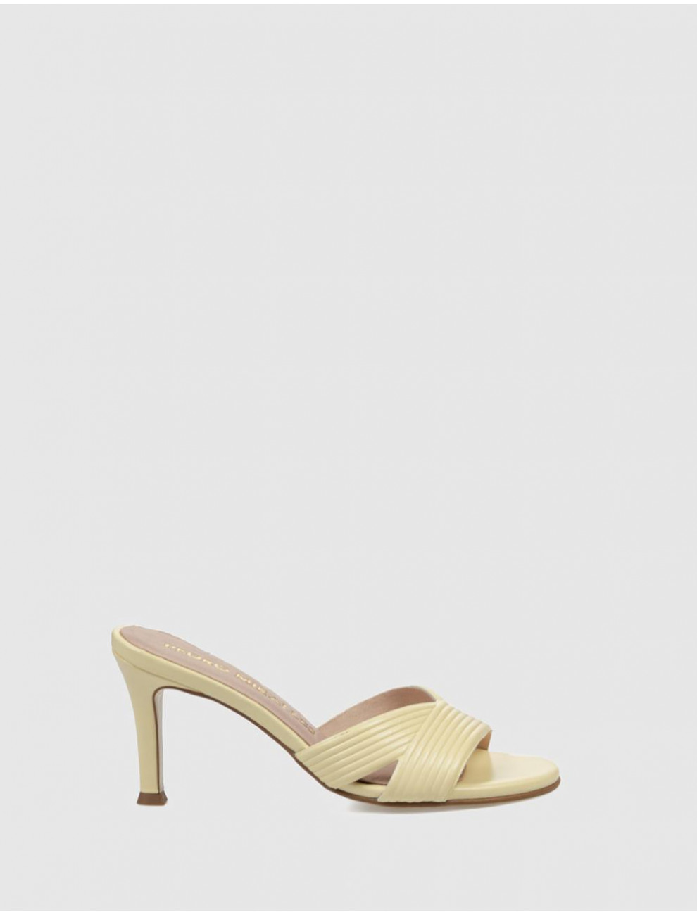 SANDALIA PEDRO MIRALLES 18255 AMARILLO