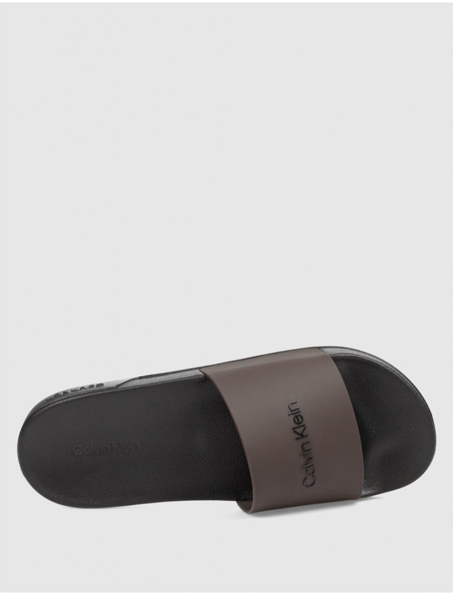 CHANCLA CALVIN KLEIN ESS SLIDE MONOBRAND CV BURDEOS
