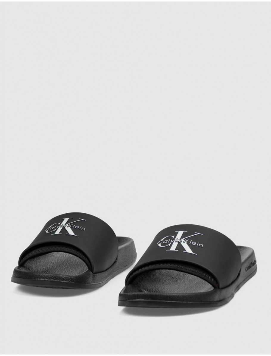 CHANCLA CALVIN KLEIN ESS SLIDE RUBBER NEOPRENE NEGRO