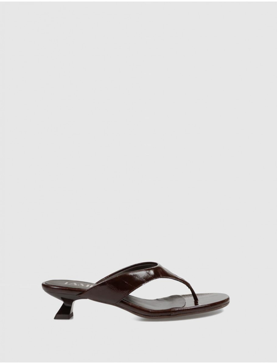 SANDALIA DE DEDO TAMBI MINIMAL MARRoN
