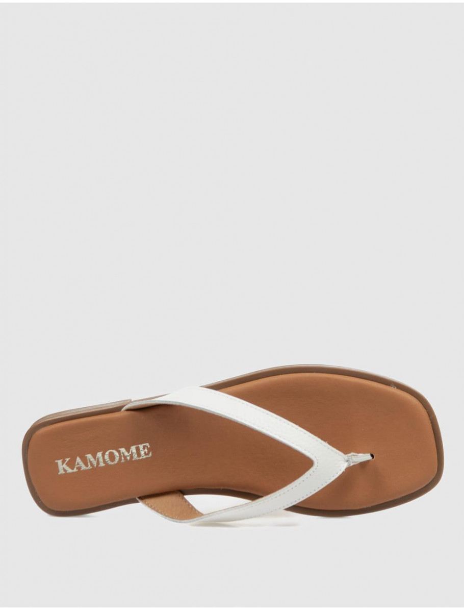 SANDALIA DE DEDO KAMOME NIJA BLANCO