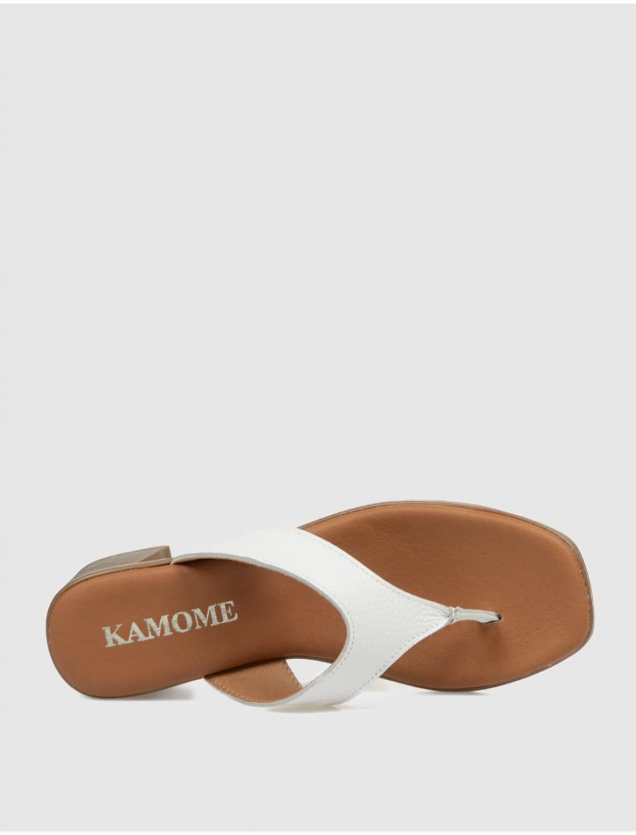 SANDALIA DE DEDO KAMOME BAKI BLANCO
