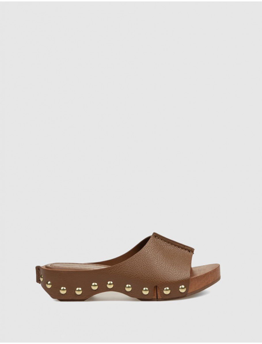 SANDALIA CLAIRE CHARLOTTE LUNA MARRoN