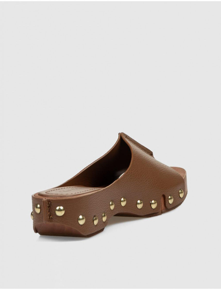 SANDALIA CLAIRE CHARLOTTE LUNA MARRoN