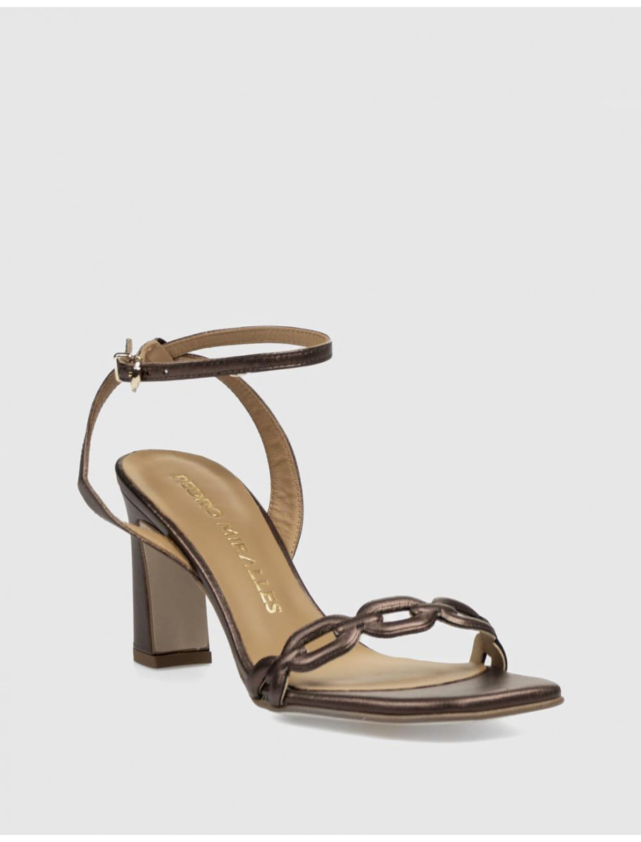 SANDALIA PEDRO MIRALLES 18286 MARRoN