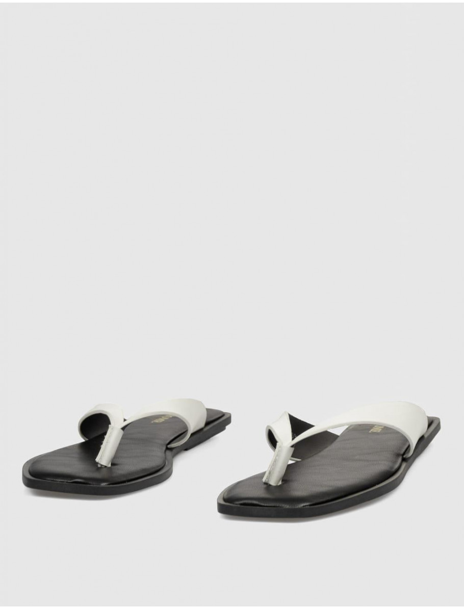 SANDALIA DE DEDO KAMOME TRENDS ROMAN BLANCO