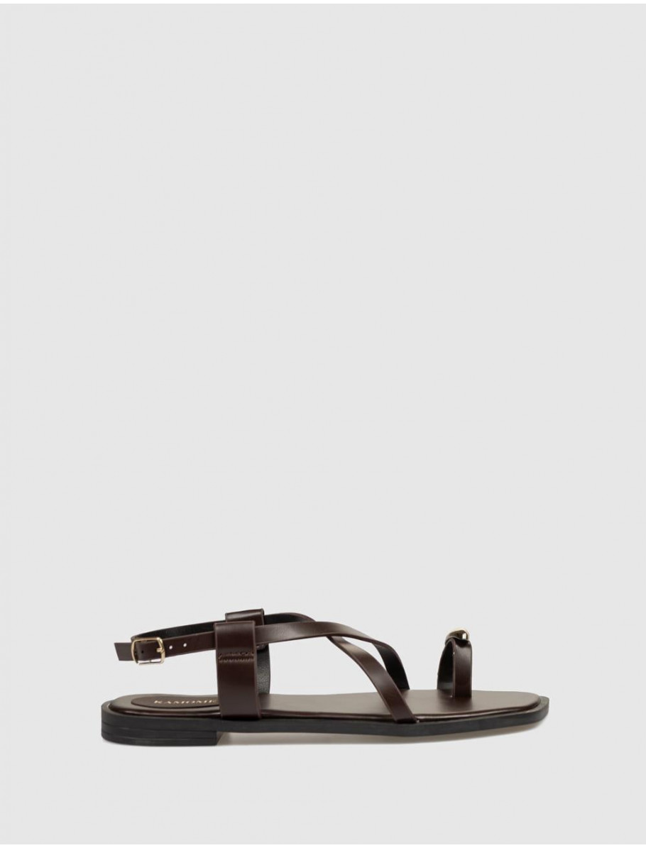 SANDALIA DE DEDO KAMOME TRENDS GIANNA MARRoN