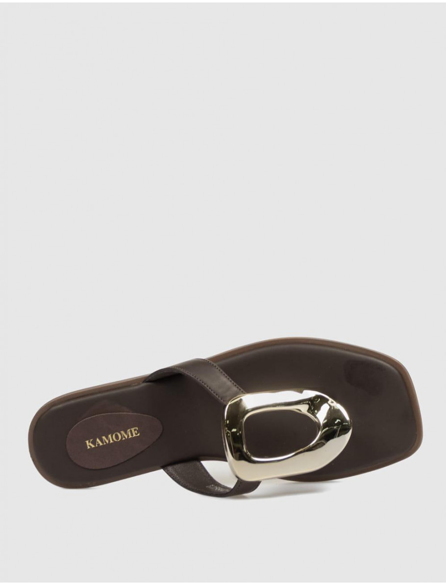 SANDALIA DE DEDO KAMOME TRENDS SANGO MARRoN