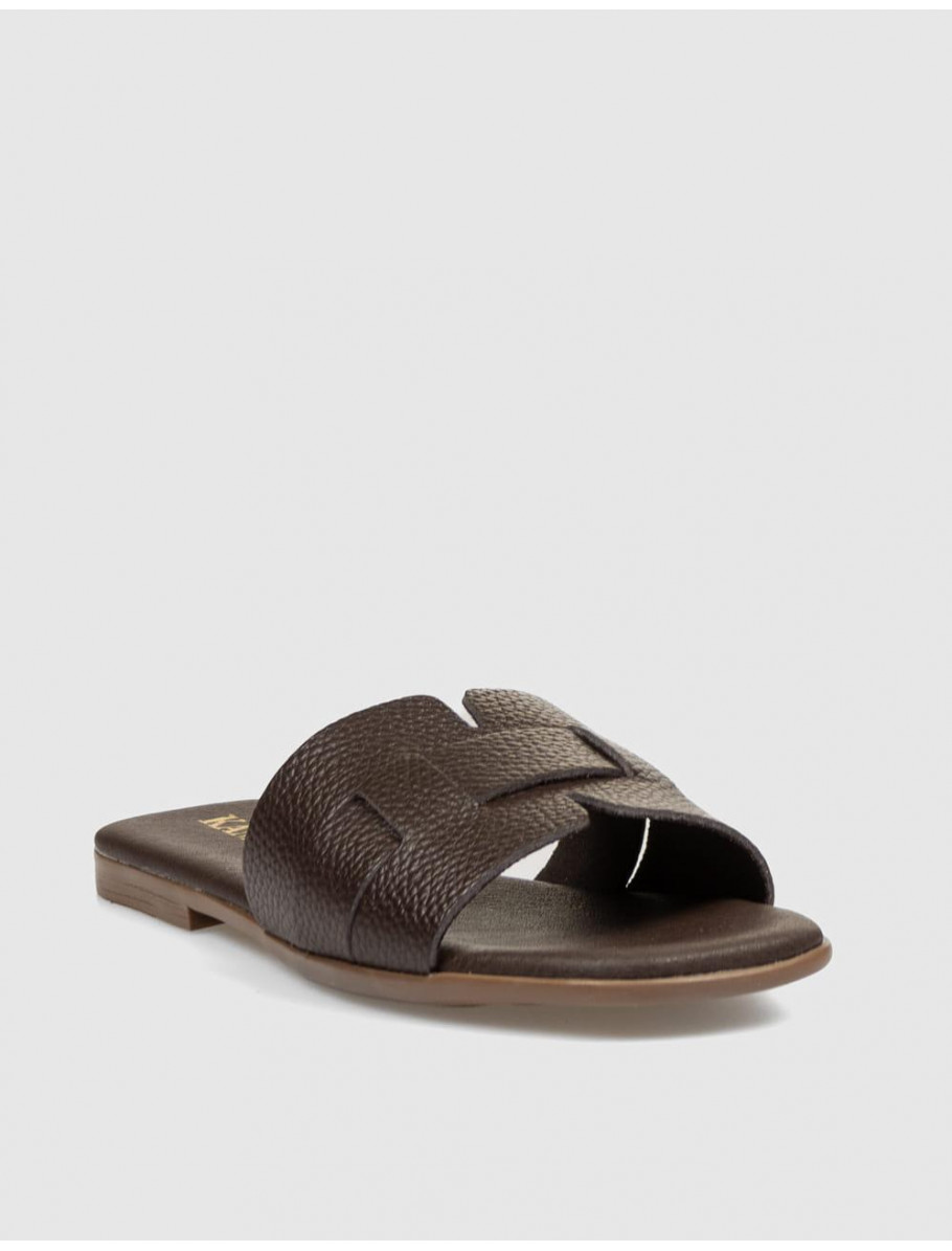 SANDALIA KAMOME MARO MARRoN