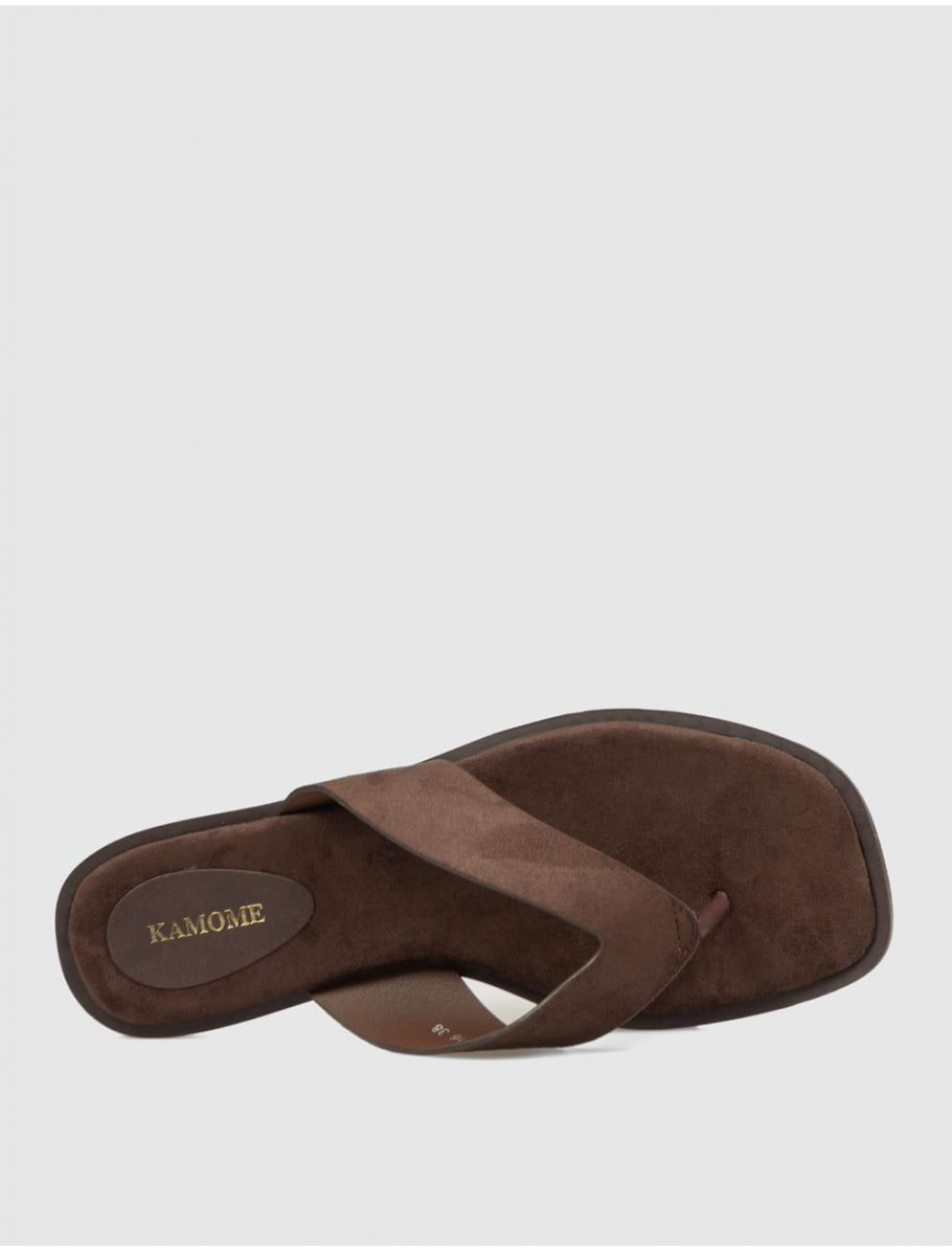 SANDALIA DE DEDO KAMOME TRENDS MICOL MARRoN