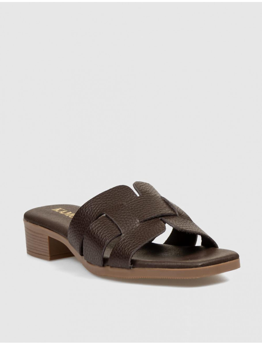 SANDALIA KAMOME MYA MARRoN